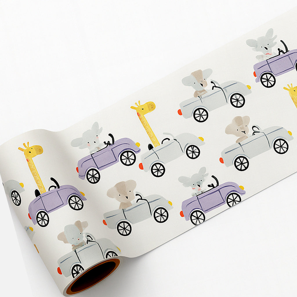 Bordo murale "Animali in auto" Greca decorativa per pareti cameretta bambini, adesivo riposizionabile e lavabile, facile applicazione e rimozione. Scopri tutta la collezione